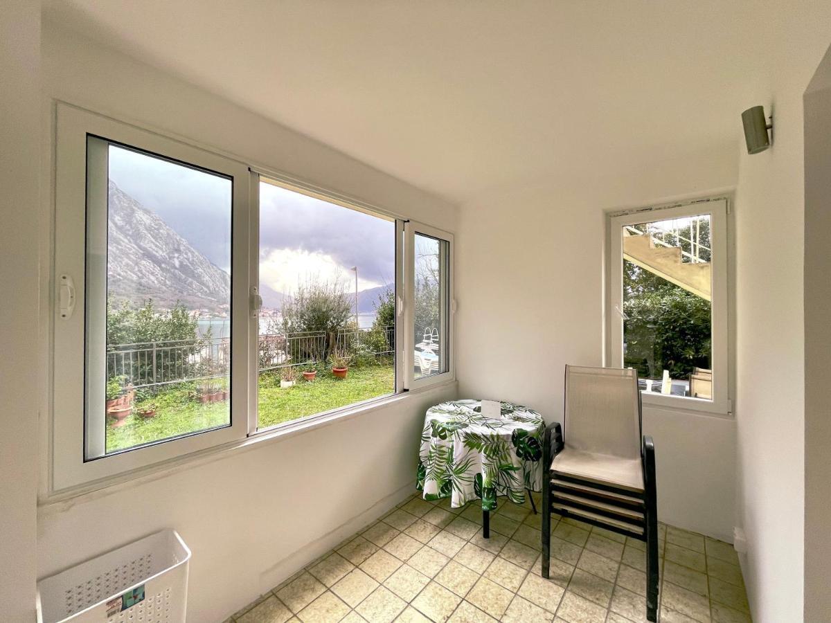 Apartments Lav Kotor Exteriör bild